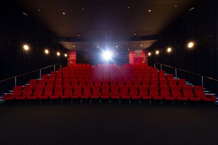 cinema 2.jpg